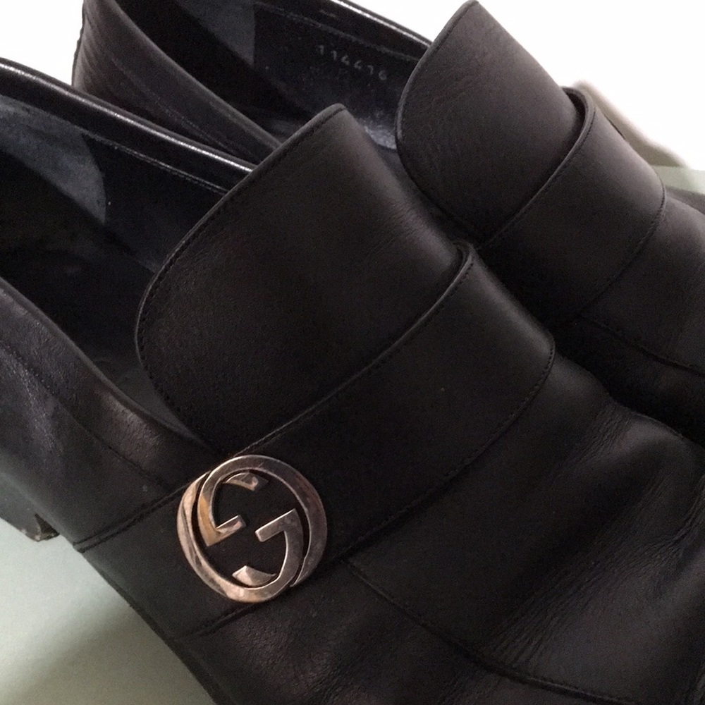 Gucci Black Leather Slip On Dress Loafers - Picture 9 of 10
